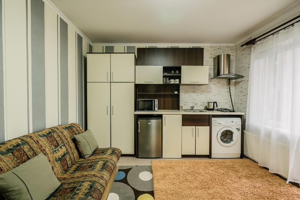 Appartement Na Shchiedrina à Minsk Extérieur photo